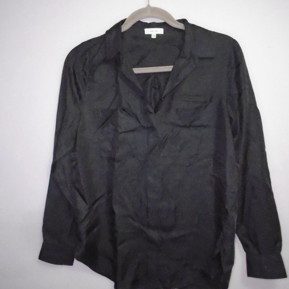 Reiss Ladies Black 100% Silk Button Down Classic Shirt Hem Blouse
